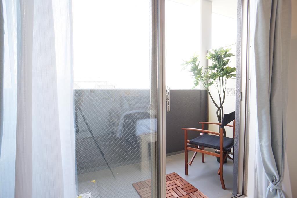Uro Apartment Osaka Exterior photo